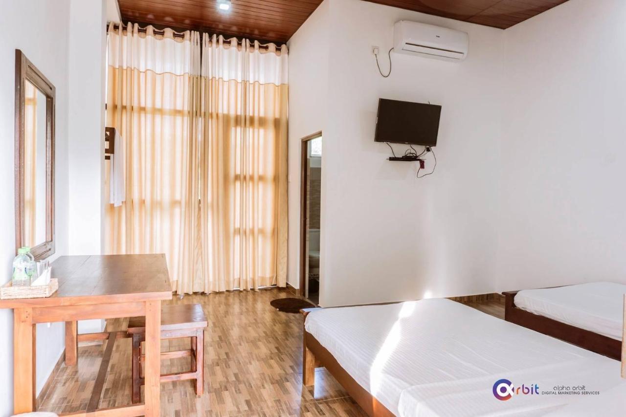 The Grand Pearl Resort Monaragala ภายนอก รูปภาพ